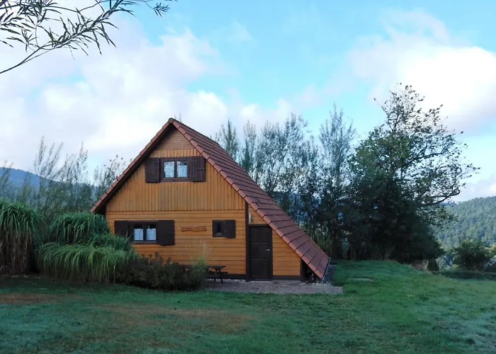 בקתה In Near Castle Ruins Dabo